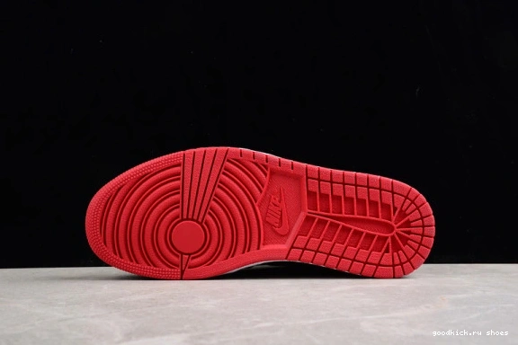 1 555088-063 High Patent” OG 555088-063 Jordan “Bred Air 0428